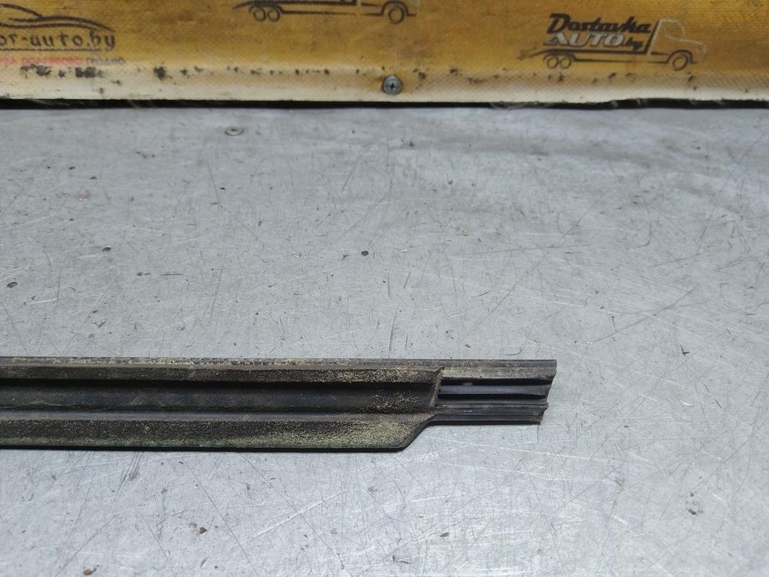 Молдинг стекла двери передней правой наружный ELV9NF Citroen C3 купить с доставкой