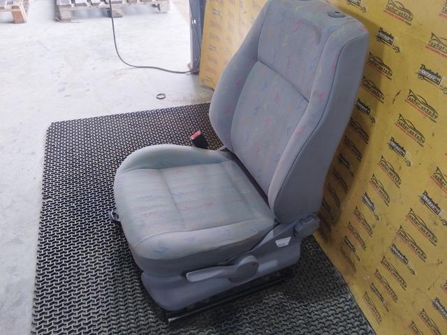 Сиденье переднее 0CM4L1 Volkswagen Caddy undefined