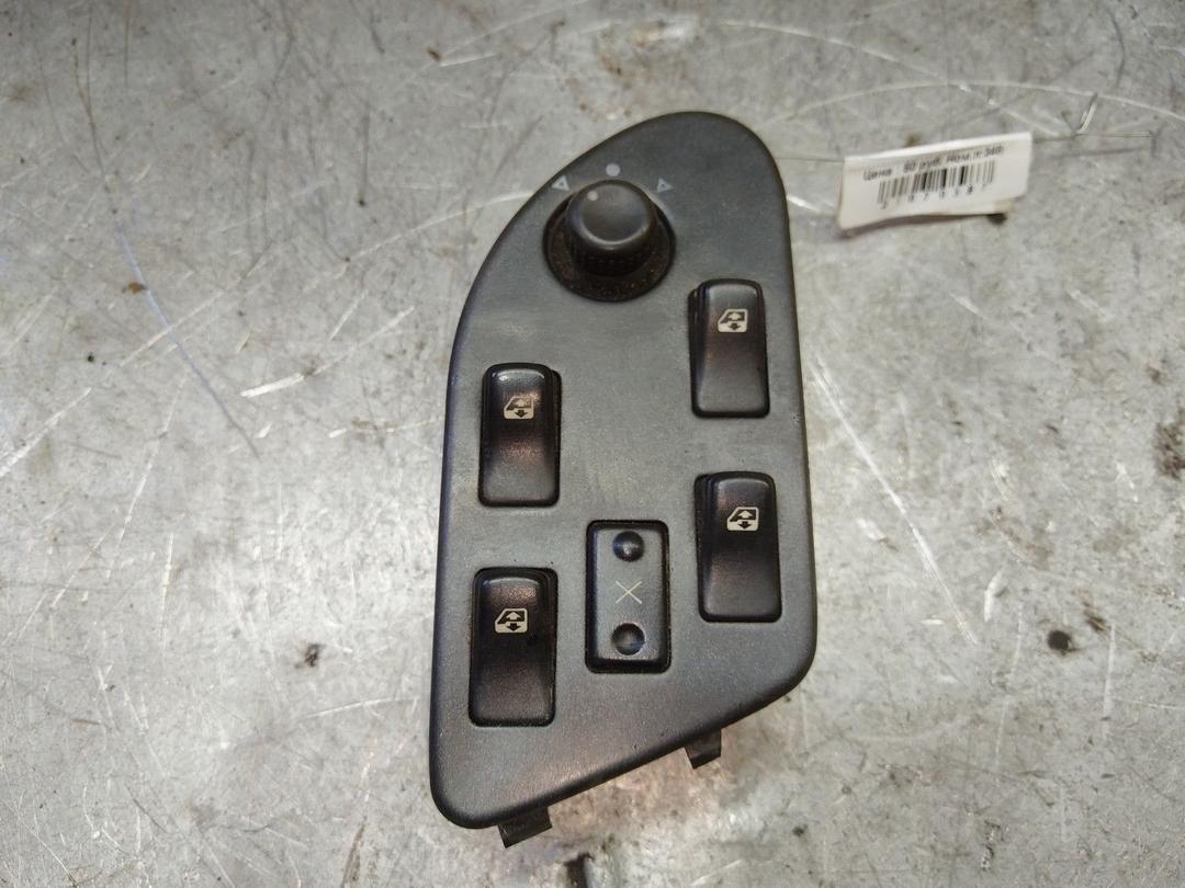 Блок управления стеклоподъемниками DYQ649 Renault Safrane