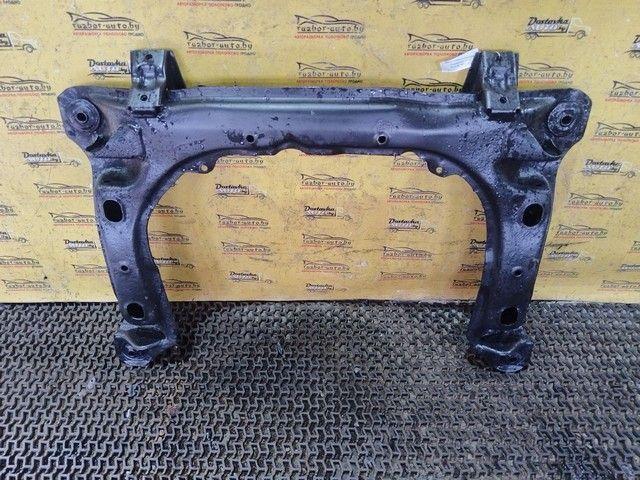 Балка подвески передняя (подрамник) 7I2I7L Audi 80 купить с доставкой