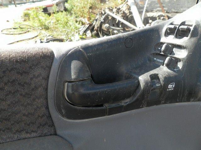 Ручка внутренняя передняя правая 04Z2GB Chrysler Voyager купить