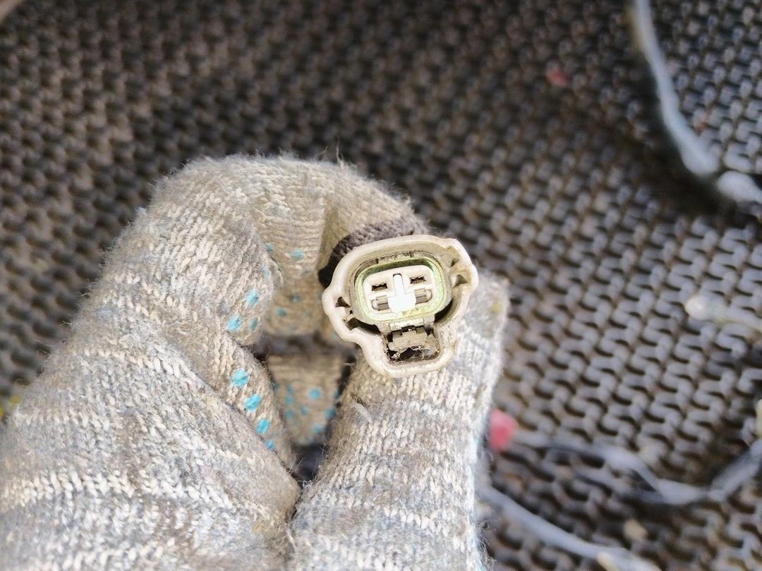 Проводка Y9UV42 Toyota Corolla - Фото 3