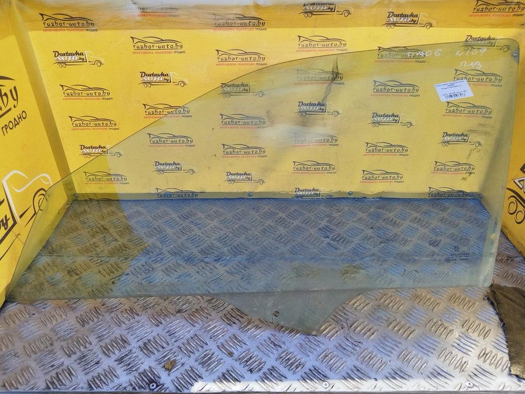 Стекло двери передней левой C6RP6E Peugeot 406 - Фото 1