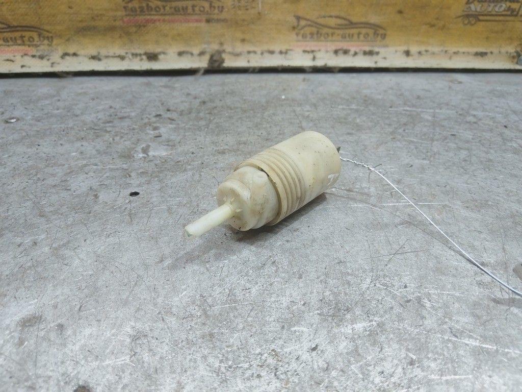 Насос (моторчик) омывателя стекла 3SSDW7 Audi 100 - Фото 2