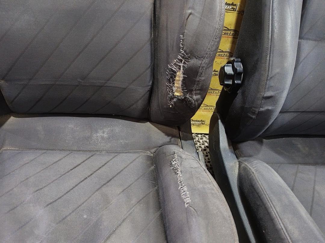 Салон (комплект сидений) PFPWWH Audi 100 купить с доставкой