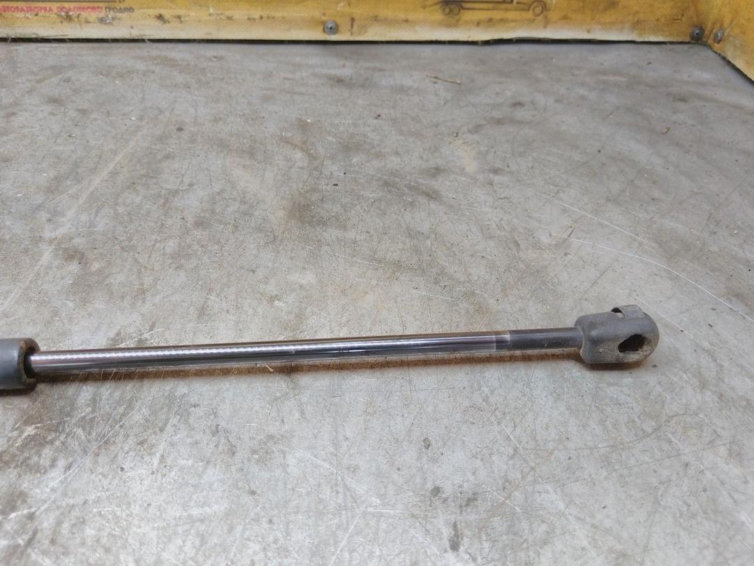 Амортизатор крышки багажника (3-5 двери) 9T3GNX Ford Fiesta купить с доставкой