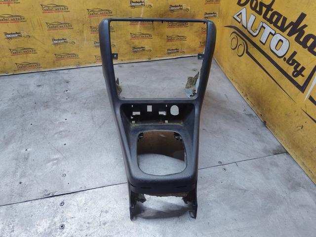 Консоль салона (кулисная часть) 5ULG85 Audi A4