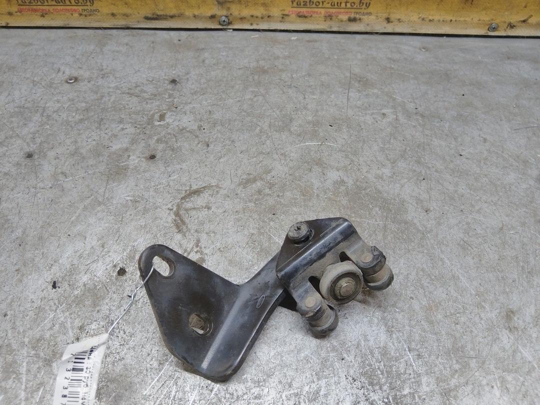 Ролик двери сдвижной QNH3YP Ford Tourneo Connect купить с доставкой