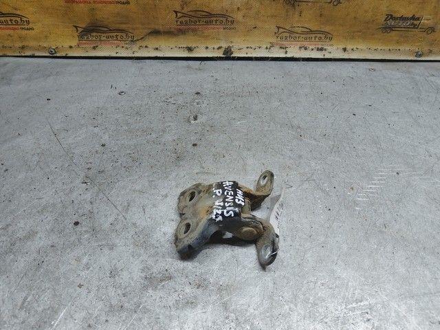 Петля двери передней левой 8U9OA9 Toyota Avensis купить