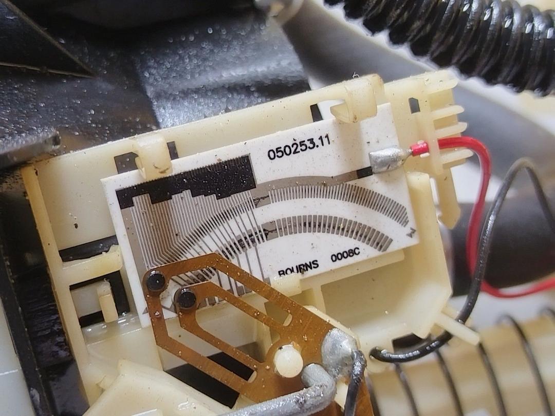 Колба в бак 8PTJA2 Renault Scenic - Фото 6