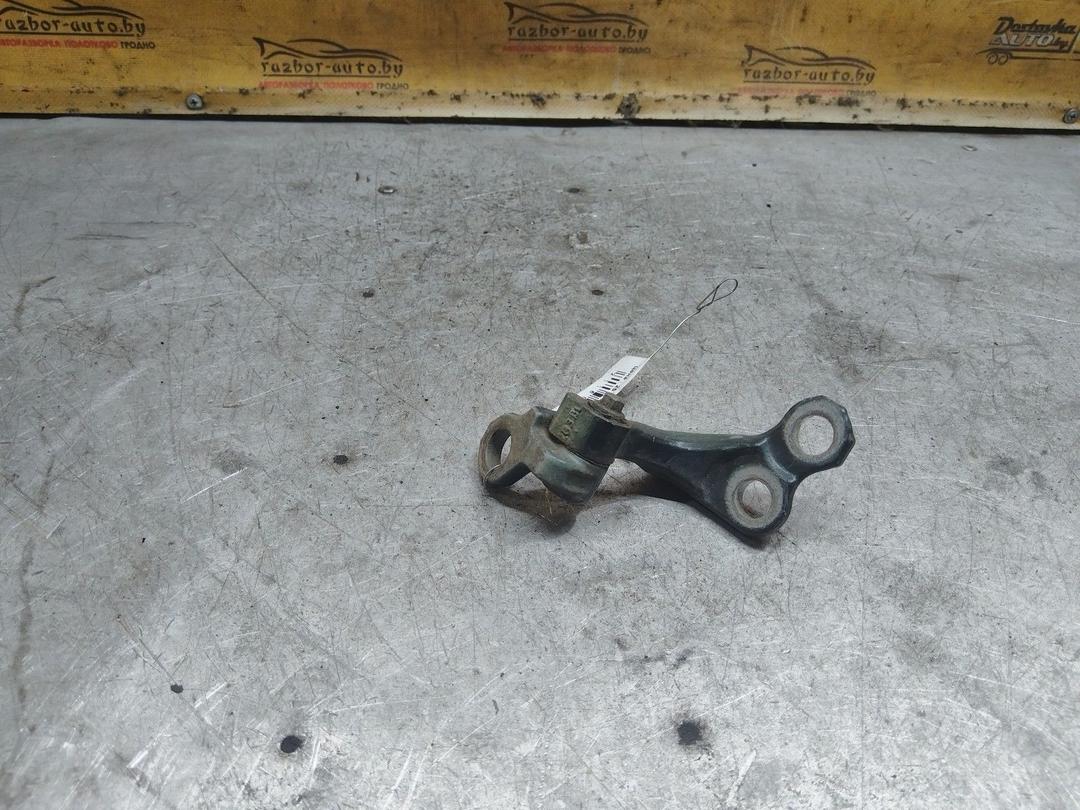 Петля двери задней левой L0U1J6 Ford C-Max купить в магазине запчастей бу