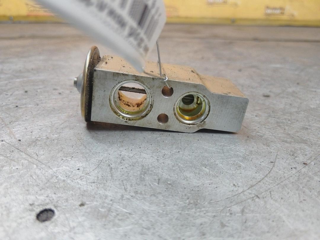 Клапан ТРВ (расширительный) кондиционера H8WU1H Opel Corsa - Фото 2