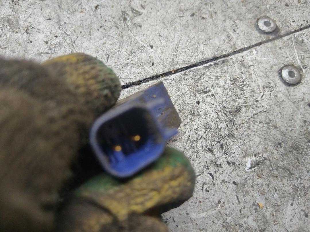 Датчик удара 4FN0OD Volvo S40 - Фото 6