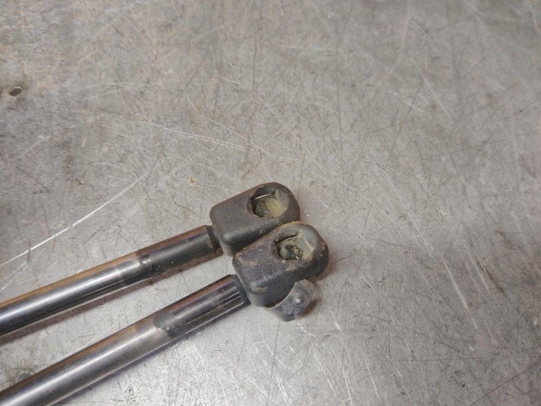 Амортизатор крышки багажника (3-5 двери) HOLRXC Ford Galaxy купить