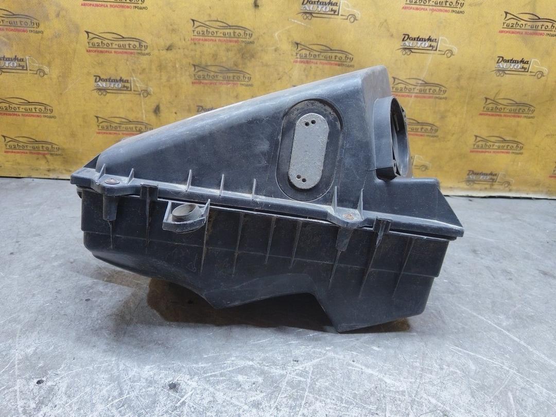 Корпус воздушного фильтра FWJU41 Skoda Octavia