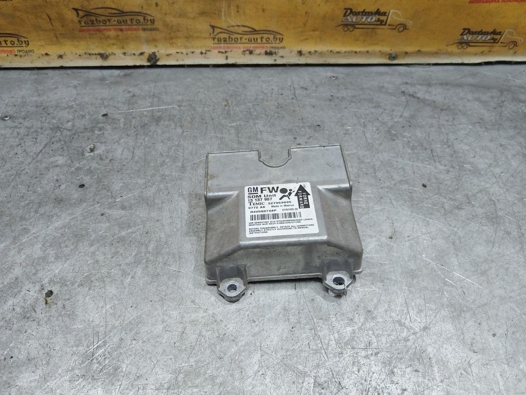 Блок AirBag 4ELMIH Opel Zafira купить в магазине запчастей бу