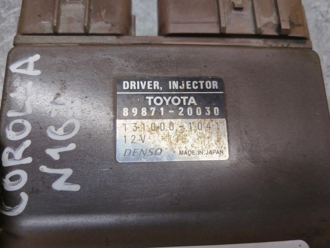 Блок управления форсунками R0U8U0 Toyota Corolla - Фото 4