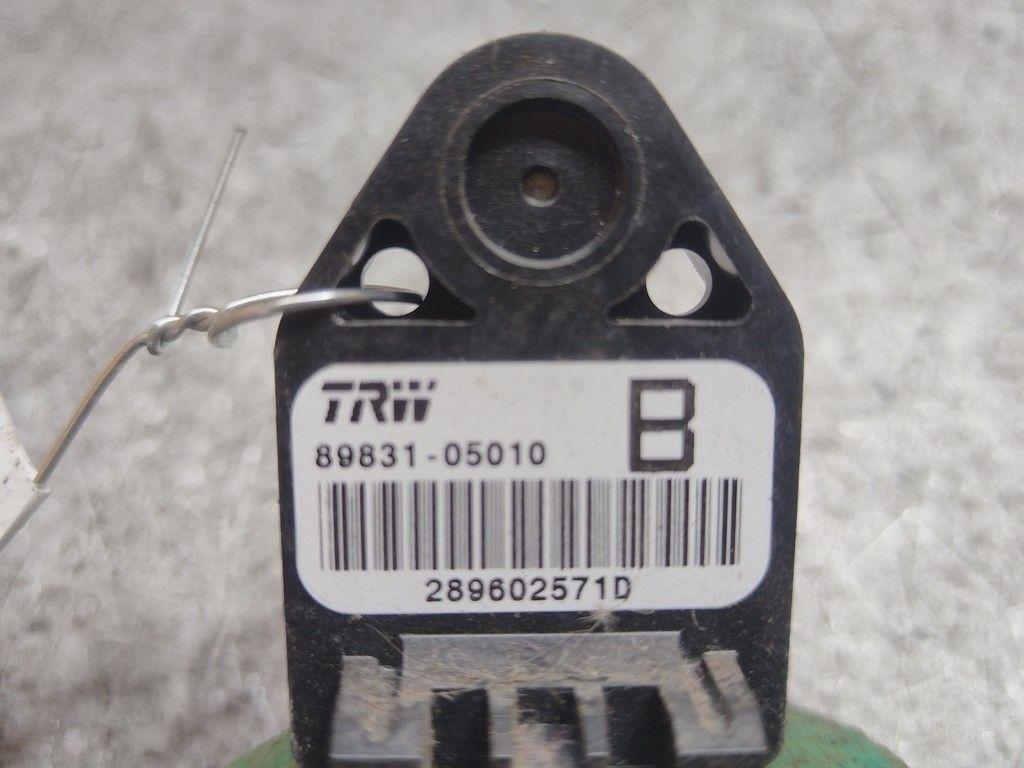 Датчик удара DH323G Toyota Corolla Verso - Фото 3