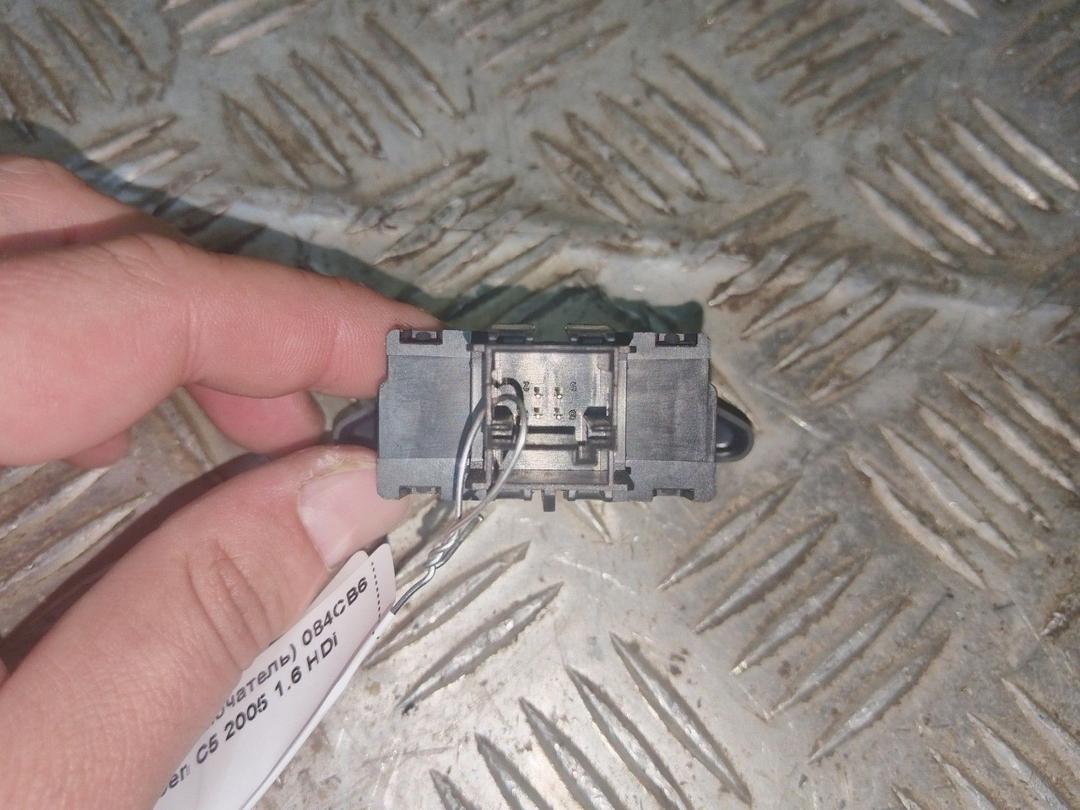 Кнопка (выключатель) 084CB6 Citroen C5 купить с доставкой