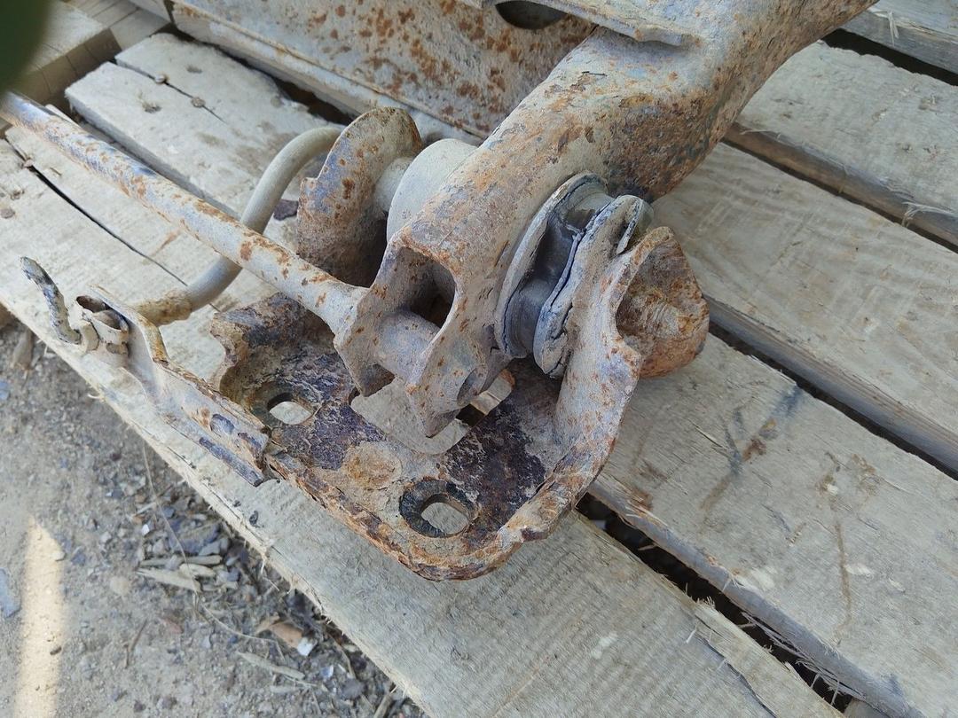 Балка подвески задняя 8LKP9U Audi A4 undefined