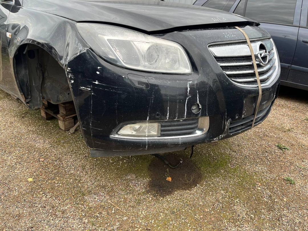 Бампер передний 7V4B6D Opel Insignia купить