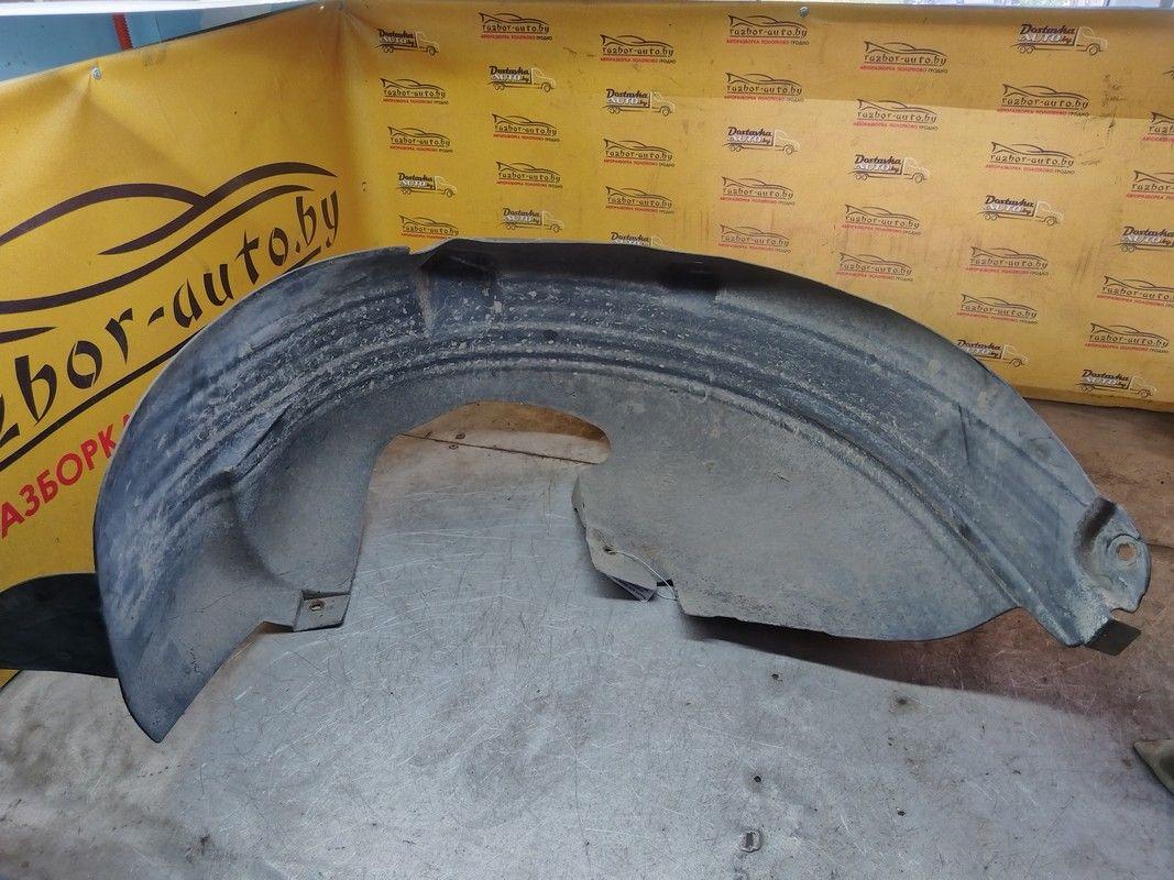 Защита арок задняя правая (подкрылок) PJ0B43 Peugeot 307