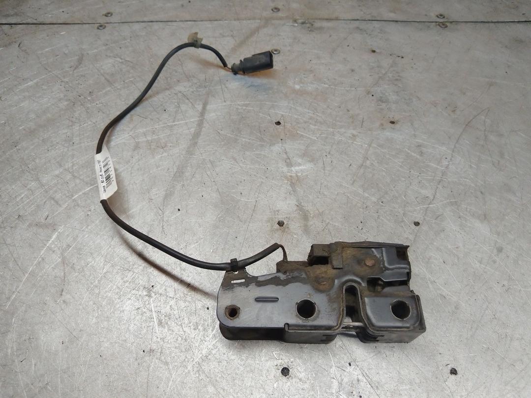 Замок капота 031HA6 Volkswagen Passat - Фото 2