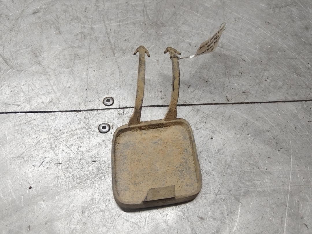 Заглушка (решетка) в бампер задний I6KZ7C Renault Scenic RX4 - Фото 2