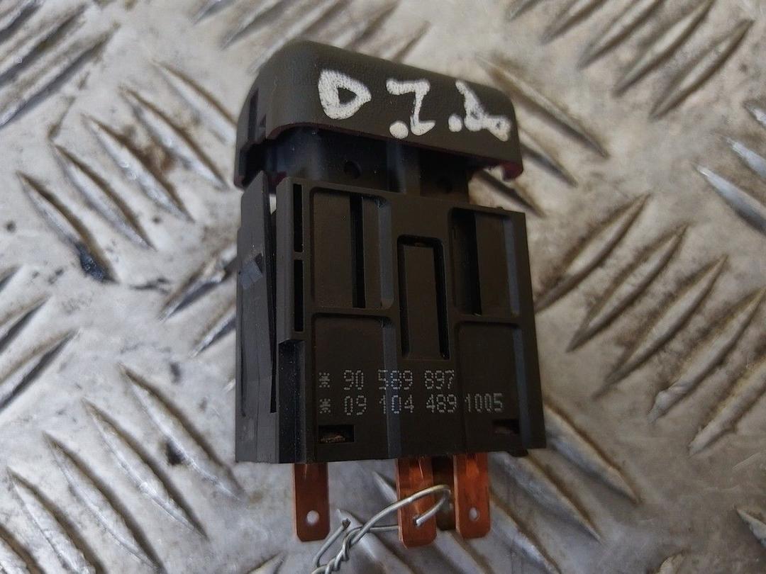 Кнопка аварийной сигнализации RM5EV2 Opel Zafira купить с доставкой