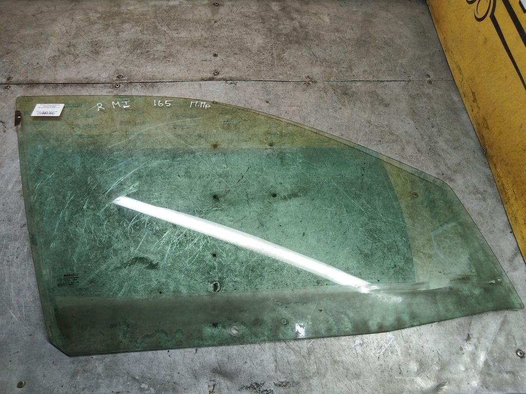 Стекло двери передней правой 9RZ0SU Renault Megane купить