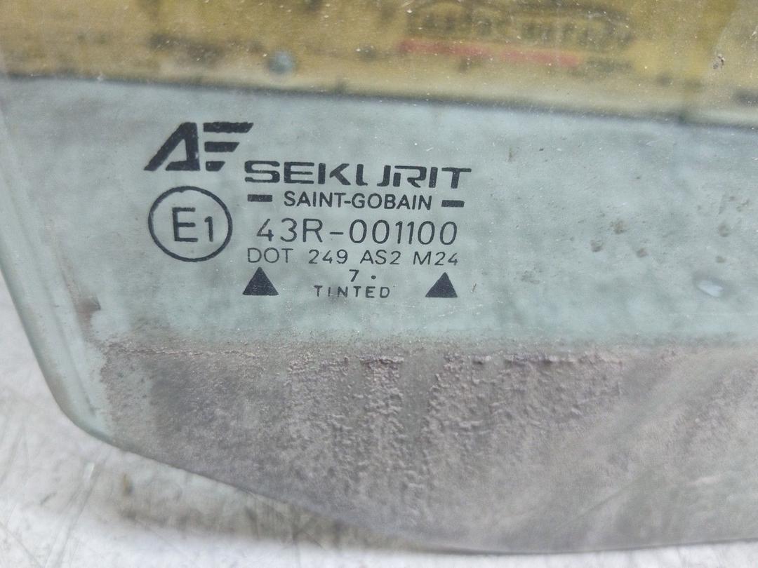 Стекло двери передней правой FDL539 Volkswagen Sharan купить