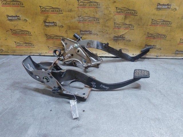 Узел педальный (блок педалей) 73JLC7 Toyota Avensis купить с доставкой