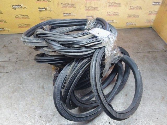 Уплотнитель SMUW6Z Opel Insignia - Фото 1