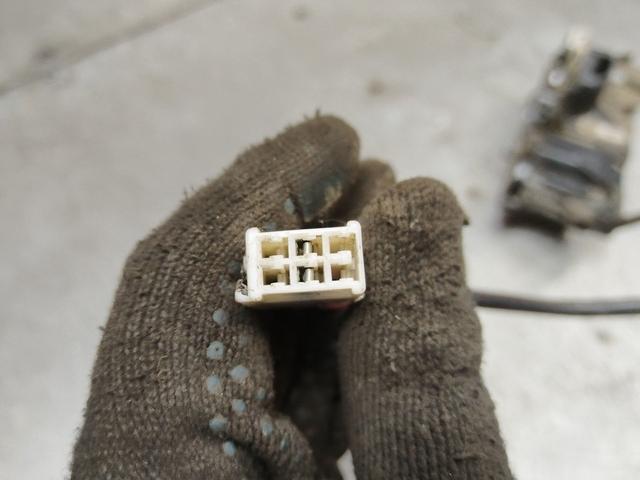 Замок двери задней левой 53FQSH Mazda 323F купить в магазине запчастей бу