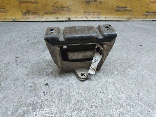 Подушка крепления двигателя LW45LD Volkswagen Golf купить с доставкой