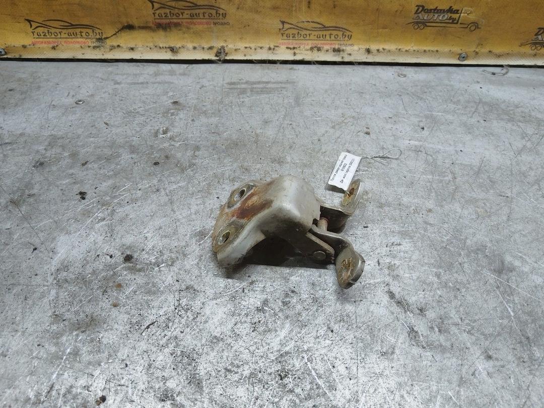 Петля двери задней правой G1M5D2 Daewoo Leganza