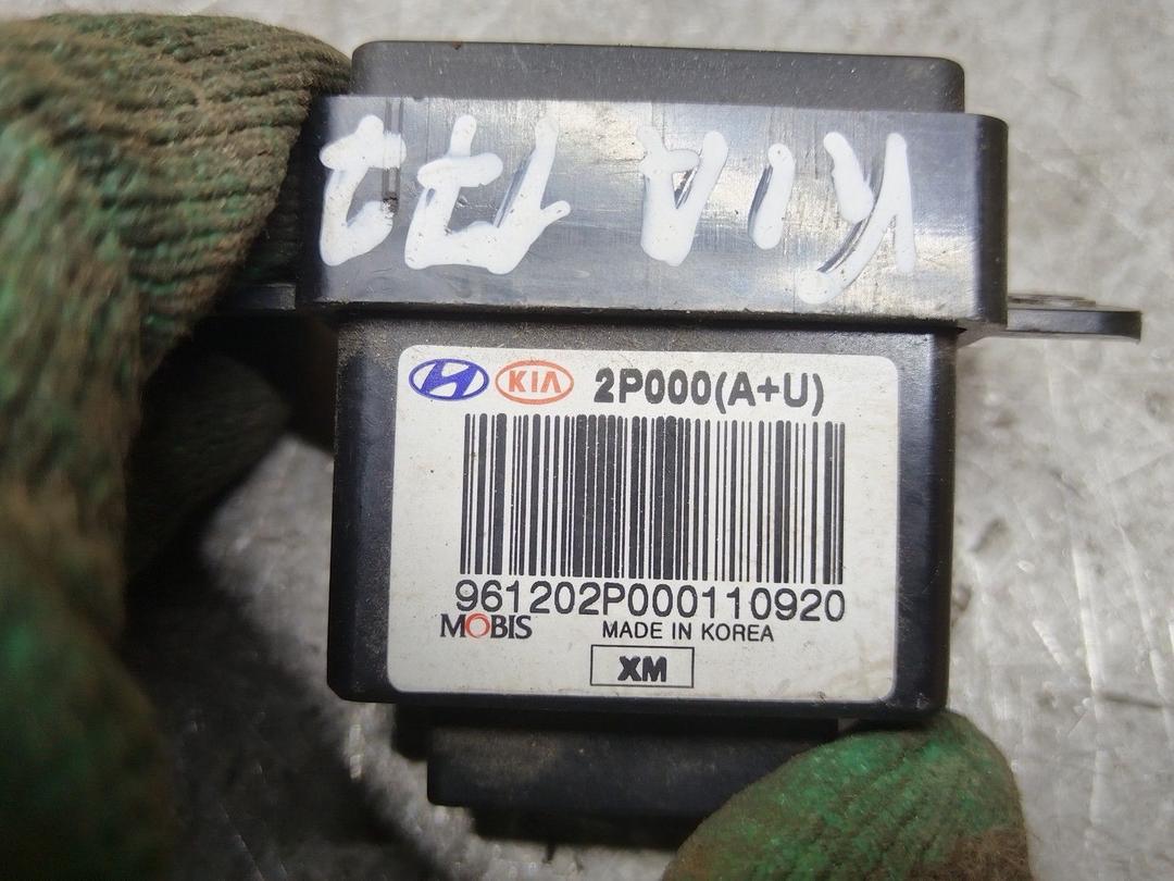 Разъем AUX / USB XGBUV3 Kia Sorento купить с доставкой