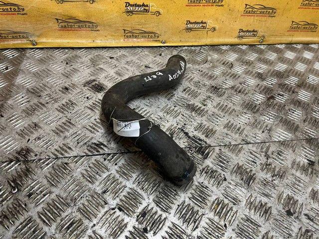 Патрубок радиатора KRLUXK Volvo V70