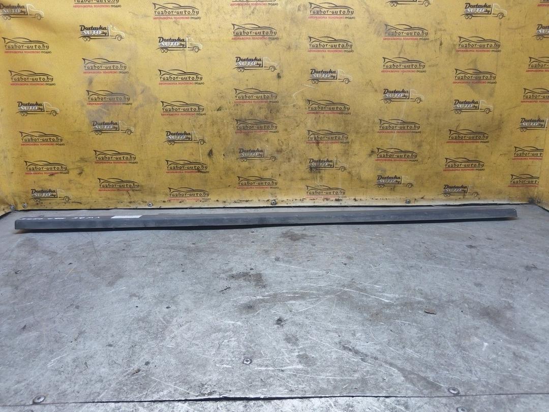 Молдинг двери передней левой VW5RPQ Volkswagen Passat купить на авторазборке