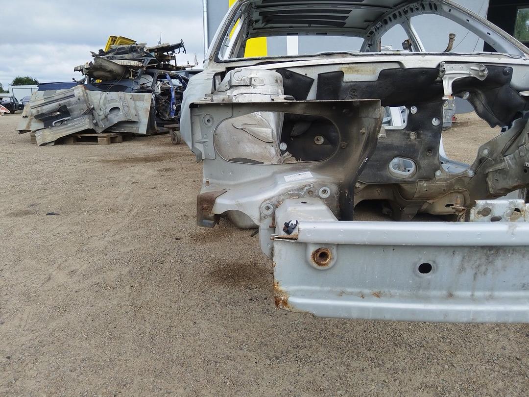 Лонжерон правый ERE8QG Saab 9-3 купить с доставкой