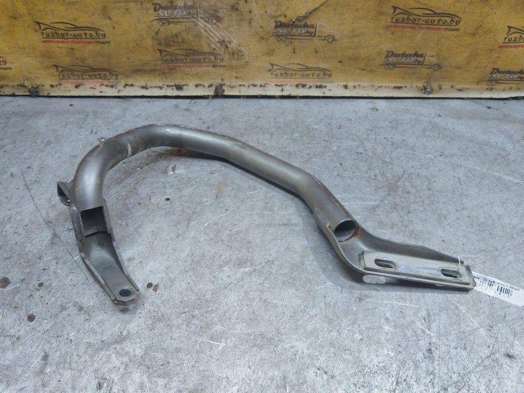 Петля крышки багажника G4MZ7T Audi 100 - Фото 3