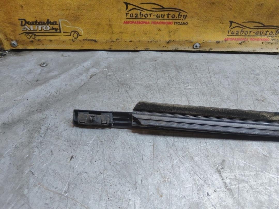 Молдинг стекла двери задней левой наружный FSYWUN Opel Zafira купить в магазине запчастей бу