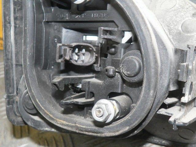 Фонарь крышки багажника левый CH6WOV Peugeot 406 - Фото 4