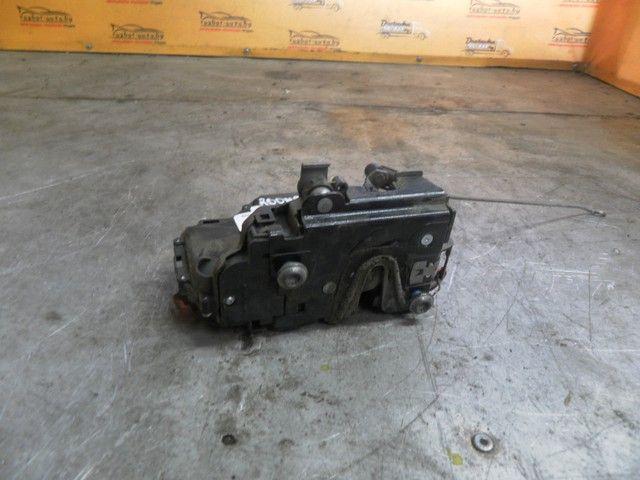 Замок двери задней правой NIHTHH Skoda Roomster купить