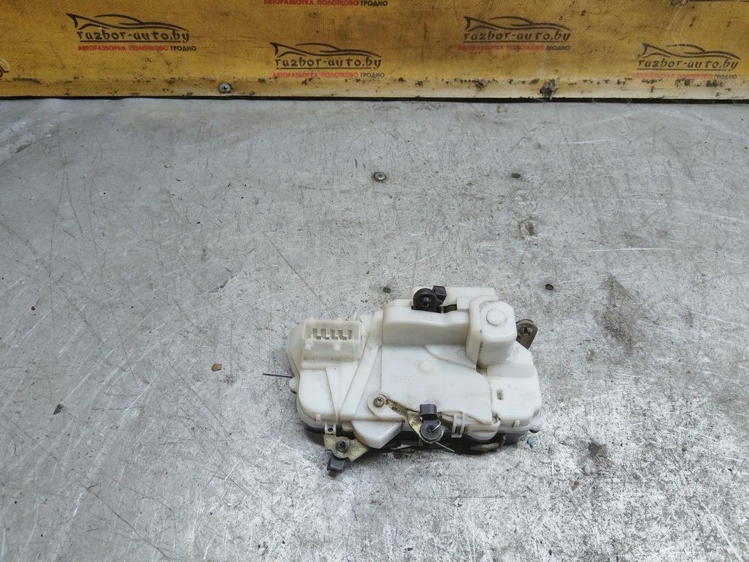 Замок двери передней правой N38HLZ Peugeot 406 - Фото 4