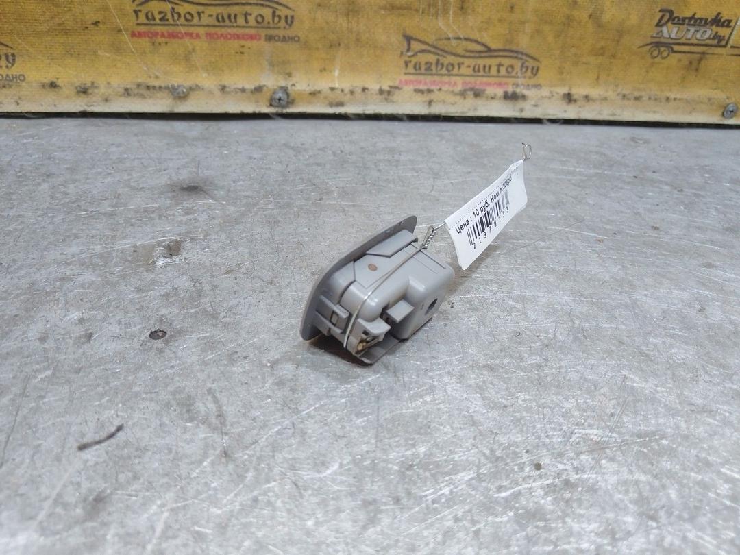 Крючок для одежды WCR56X Kia Carnival купить с доставкой