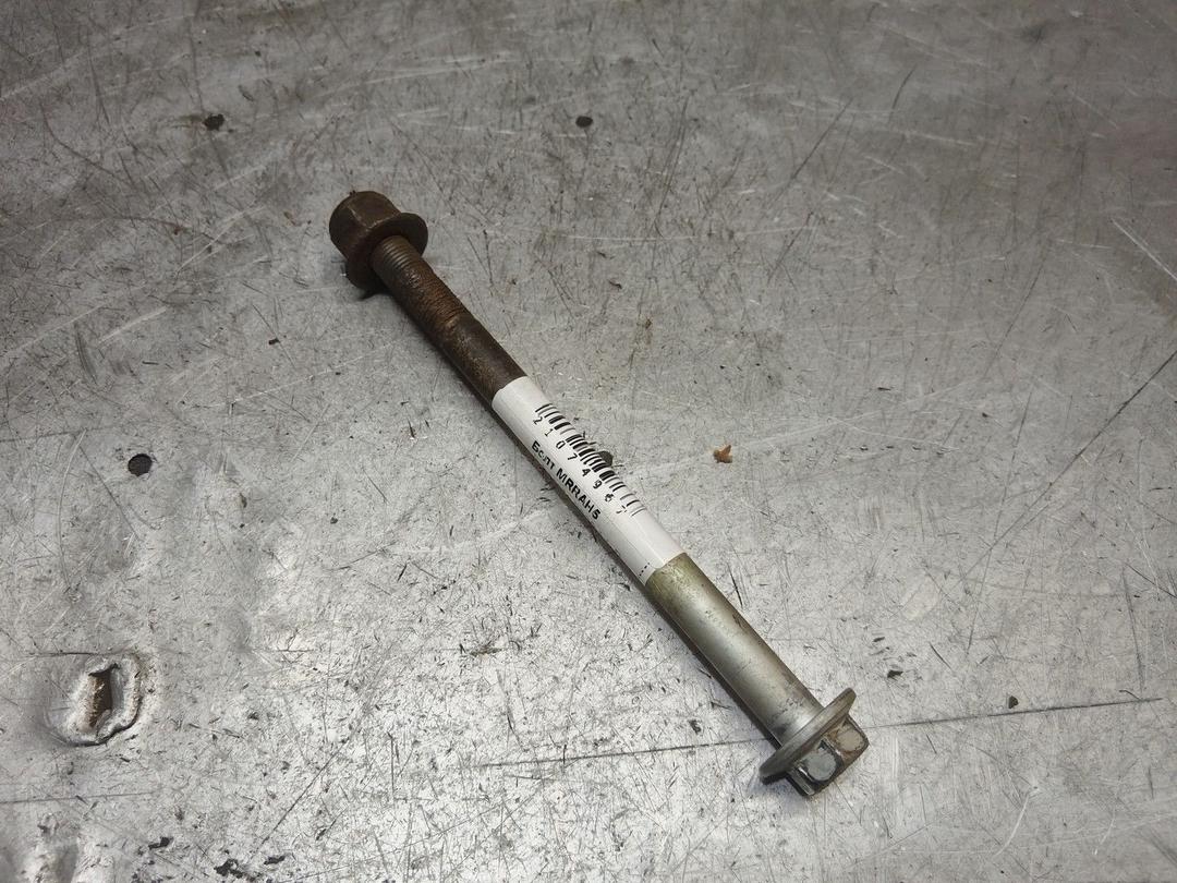 Болт MRRAH5 Renault Scenic