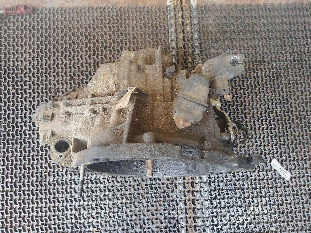 КПП механическая (МКПП) 5-ступенчатая 3A0A3E Renault Safrane купить с доставкой. Огромный выбор запчастей и марок авто. У нас есть практически все.