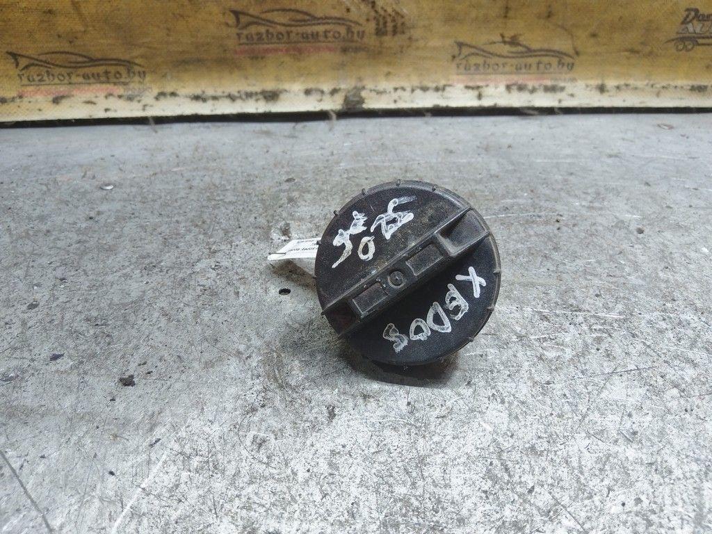 Крышка топливного бака TRSSBV Mazda Xedos 6 - Фото 1