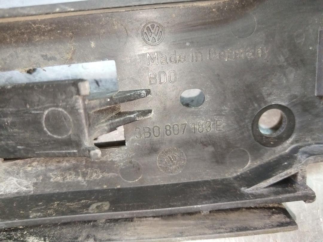 Кронштейн крепления бампера переднего JJR04L Volkswagen Passat - Фото 3